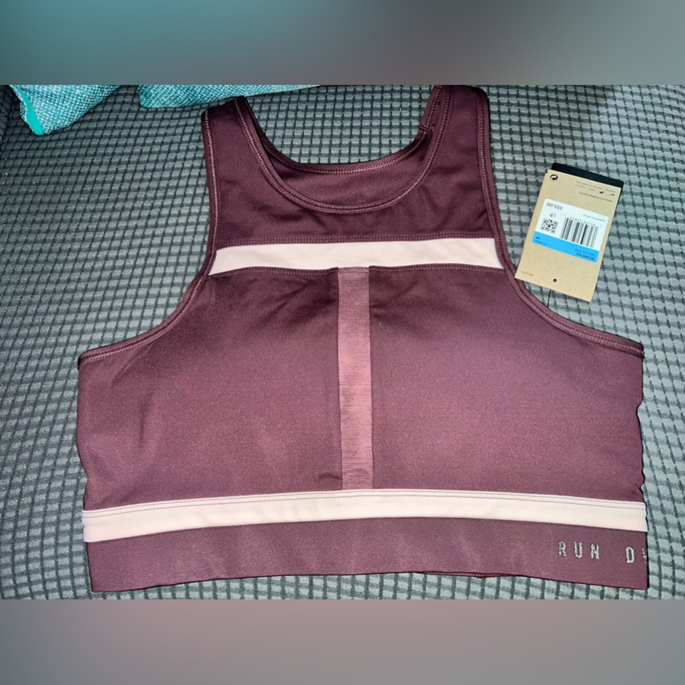 NWT NIKE SPORTS BRA (DRI-FIT)